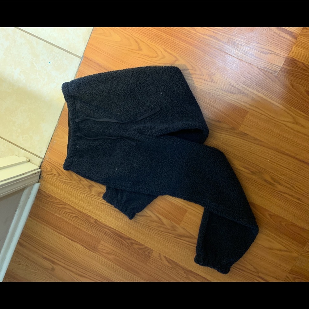 Puffy sweatpants!